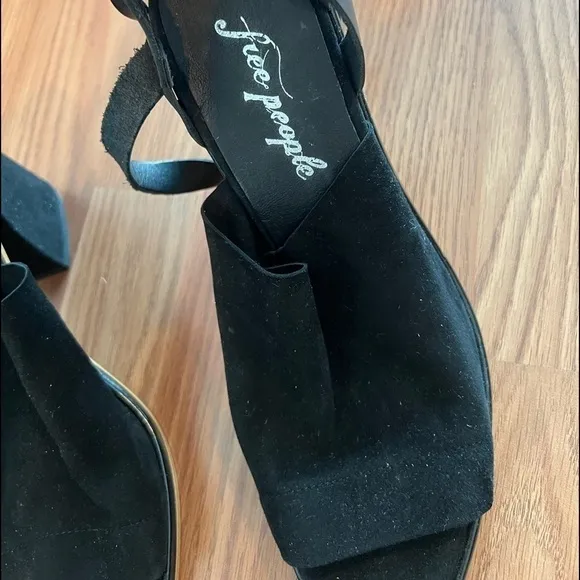 Free People See Ya There Heel Suede Sandals Size 40 Black Fall Block