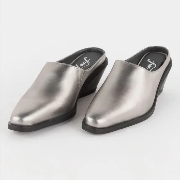 FREE PEOPLE Tallulah Womens Mules in Silver Size EU36.5/US6