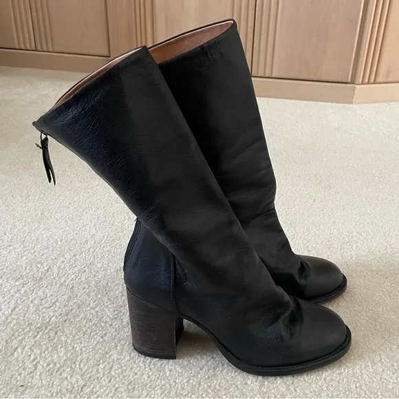 Free People Women’s Elle Block Heel Boots. Size 39.
