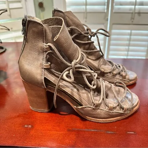 Free People X Baske Leather California Ariel Peep Toe Bootie Sandals Size 8.5