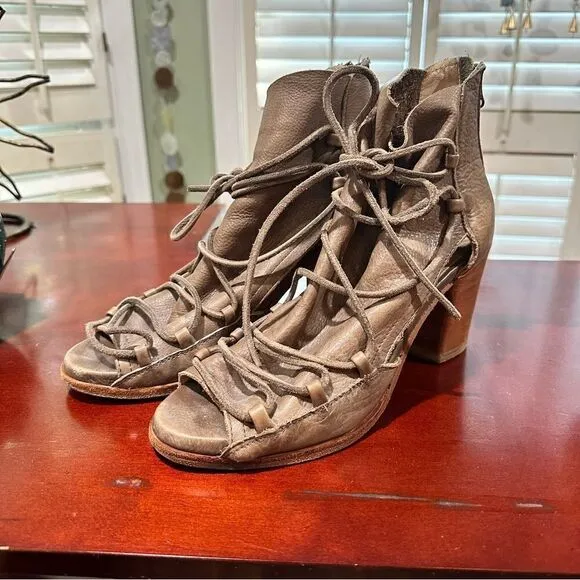 Free People X Baske Leather California Ariel Peep Toe Bootie Sandals Size 8.5