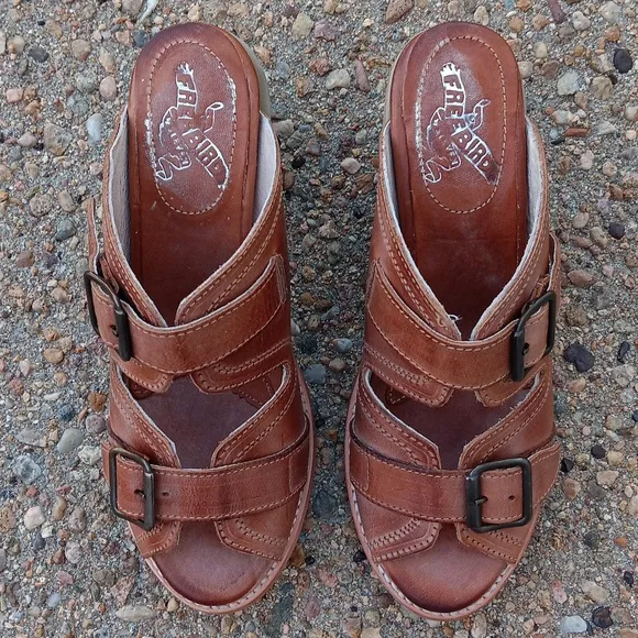 Freebird By Steven Caprice Leather Buckle Strap Sandals Womens Sz 8