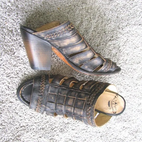 Freebird Vulture sandals 8