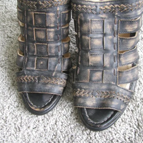 Freebird Vulture sandals 8