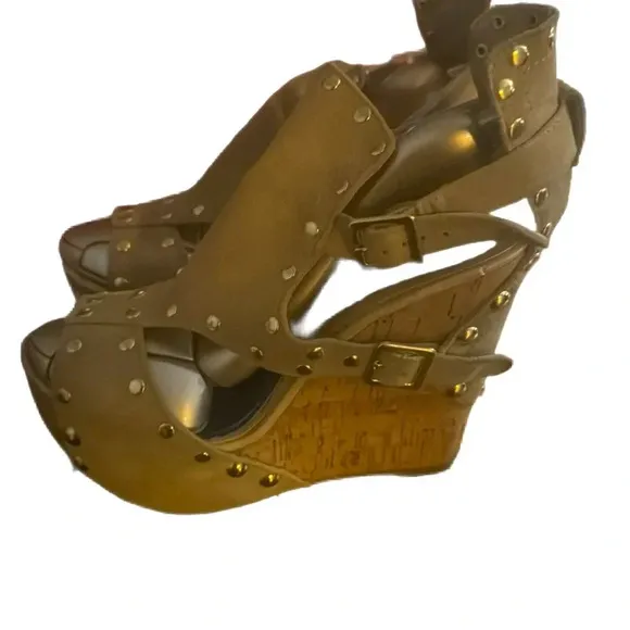 Frenzy Wedge Studded Straps and Gold Sexy wedge heel  Size 8
