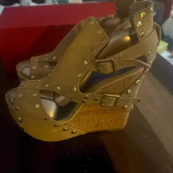 Frenzy Wedge Studded Straps and Gold Sexy wedge heel  Size 8