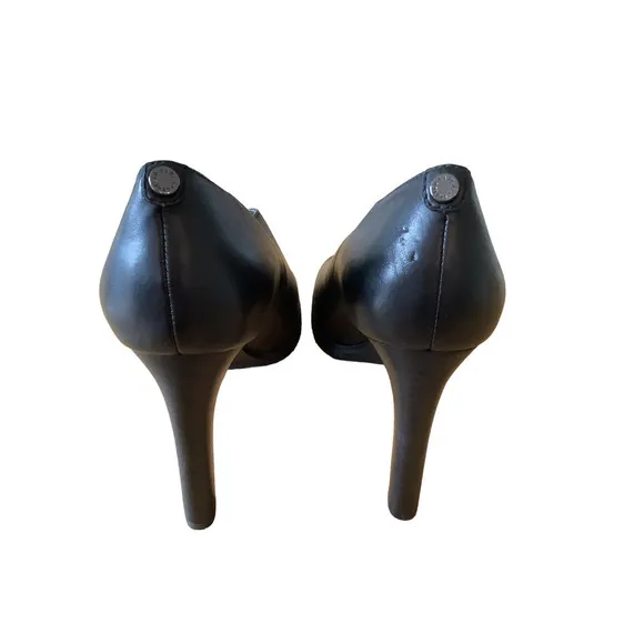 From the Set of George &amp; Tammy Karl Lagerfeld “Brettie” Pumps 10