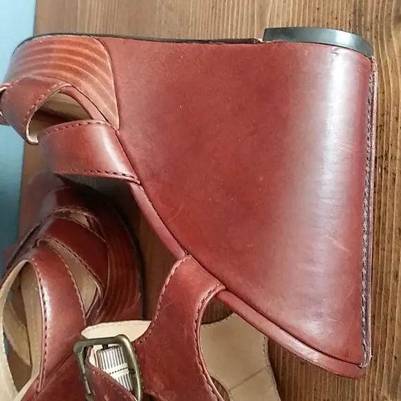 Frye Alexa wedge sandals