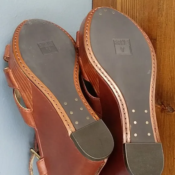 Frye Alexa wedge sandals