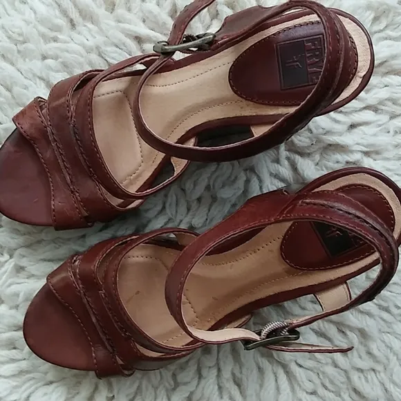 Frye Alexa wedge sandals