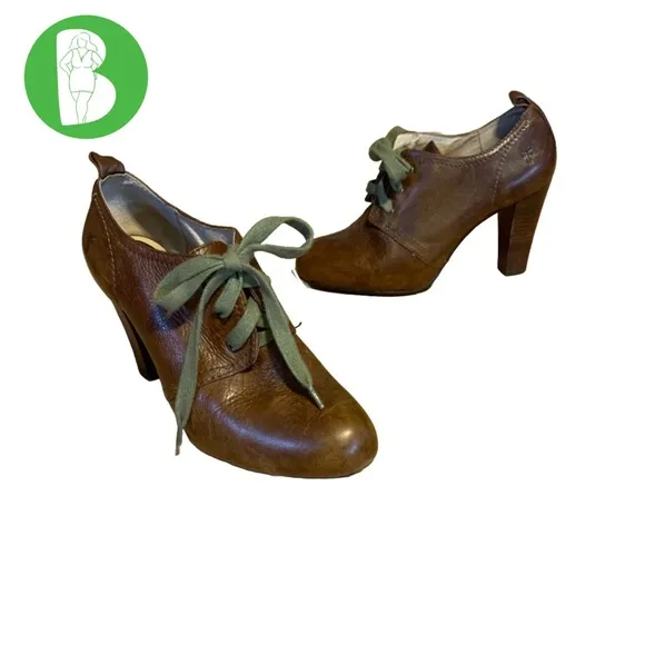 FRYE BROWN DISTRESSES LEATHER HIGH HEEL &quot;MIRANDA&quot; LACE UP SHOES (8M)