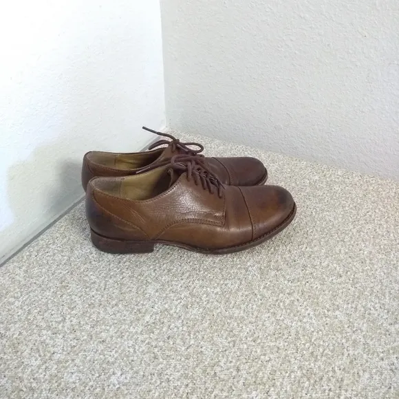 Frye Erin Brown Leather Oxford Shoes