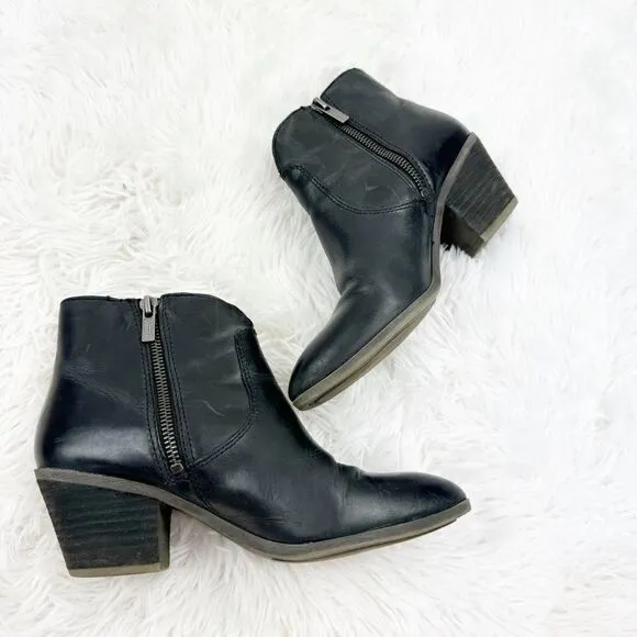 Frye Jennifer Almond Toe Zipper Leather Ankle Boots