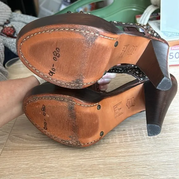 Frye Joy Brown Leather Studded Slingback Sandal Platform Heels - Size 10