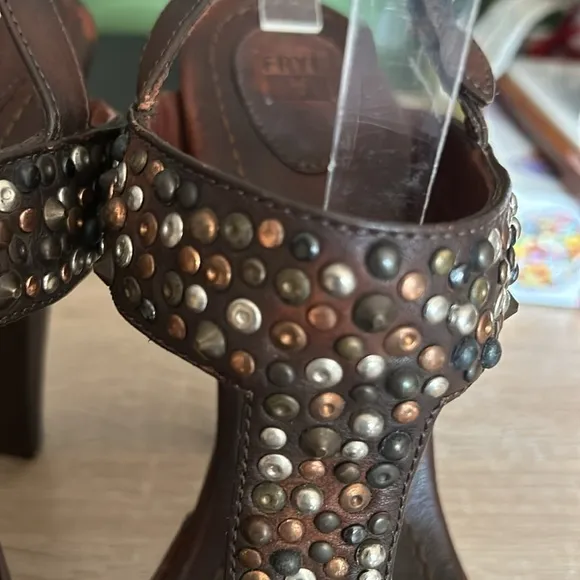 Frye Joy Brown Leather Studded Slingback Sandal Platform Heels - Size 10