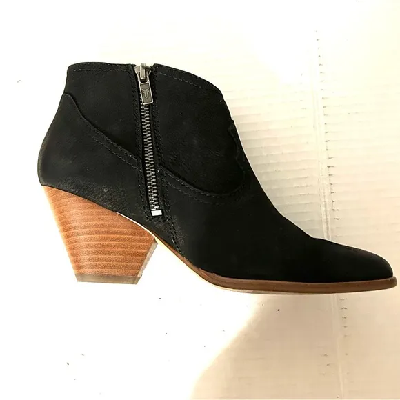 Frye Reina Black Nubuck Suede Block Heel Zip Ankle Bootie Western Size 6.5 M