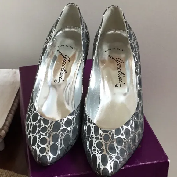 GAROLINI silver and black high heel shoes. Size 7.5