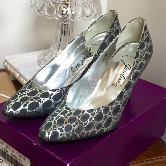 GAROLINI silver and black high heel shoes. Size 7.5