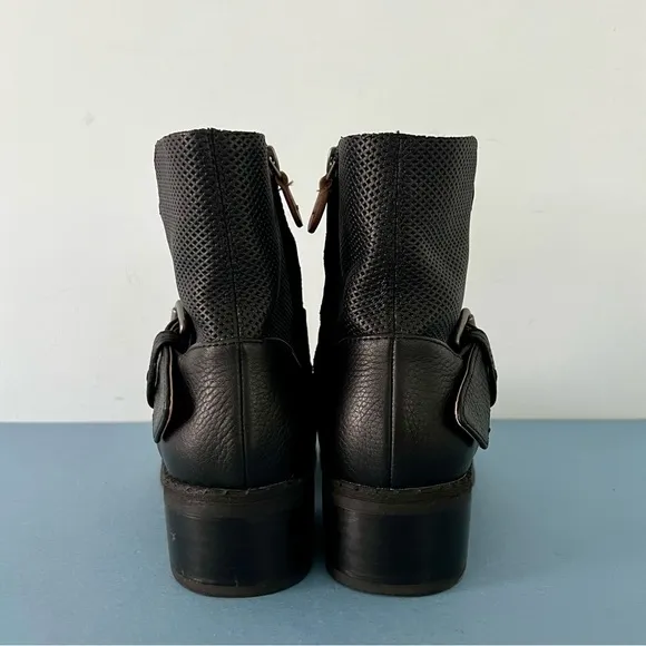 Gentle Souls by Kenneth Cole Best Slit Moto 2 Black Leather Ankle Boots
