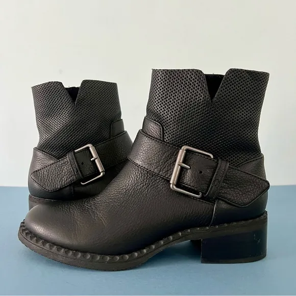 Gentle Souls by Kenneth Cole Best Slit Moto 2 Black Leather Ankle Boots