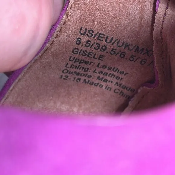 Gentle Souls Gisele Magenta Suede Wedge T-Strap Shoes Sz 8.5