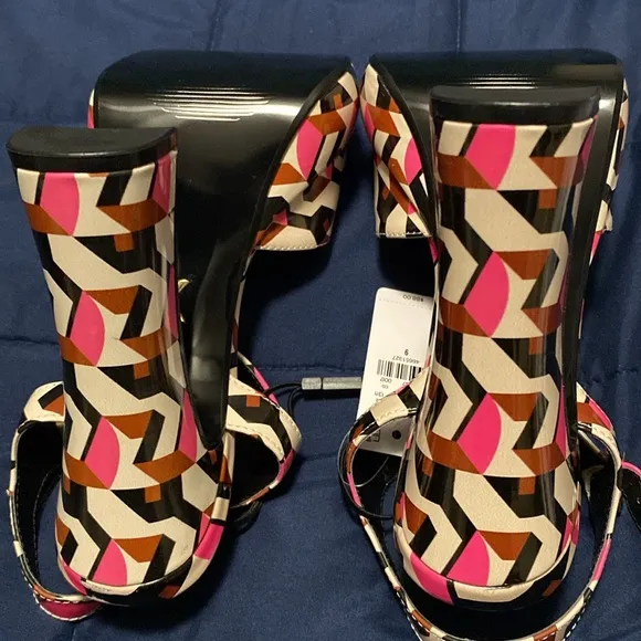 Geometric Pattern High Heel Sandals