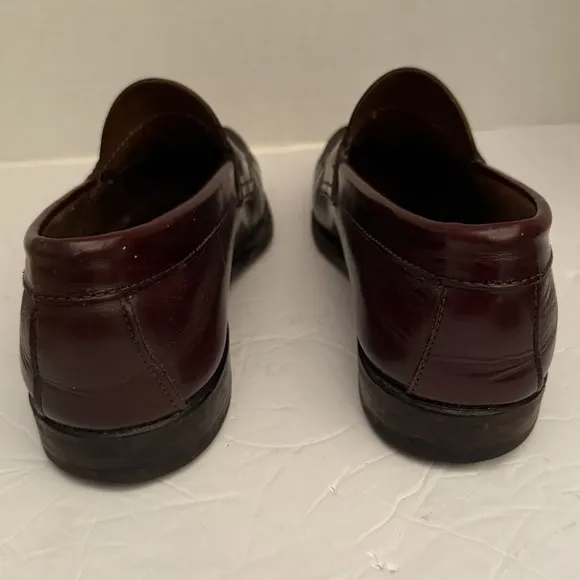 G.H. Bass &amp; Co. Weejuns Men's Leather Penny Loafers Size 8.5 Wine/Burgundy