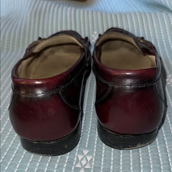 🌹G.H. Bass Buckle Leather Loafers