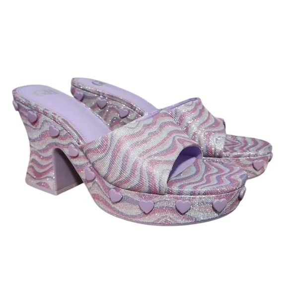 GIANNI BINI Heart String Sparkle Swirl Heart Studded Platform Sandals 9.5