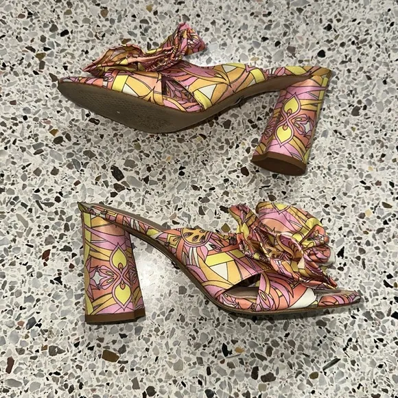 Gianni Bini pink yellow Kelly print Pucci bow sandal heel 6 Dillards