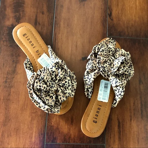 🆕Gianni Bini Sandals. NWT  000AJ