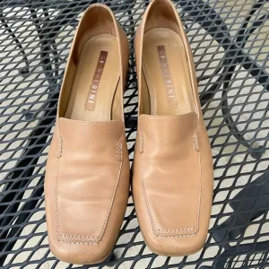 Gianni Bini Women's Tan Loafers