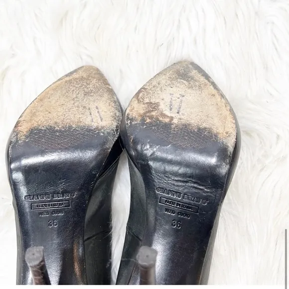 Gianni Bravo Gray and Black Crocodile Heels 36