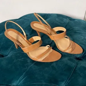 GIORGIO ARMANI BEIGE SANDALS SZ 9
