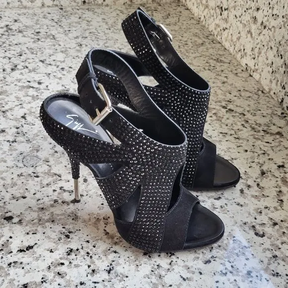 Giuseppe Zanotti heels embellished with crystals EU Sz 40 Mint condition