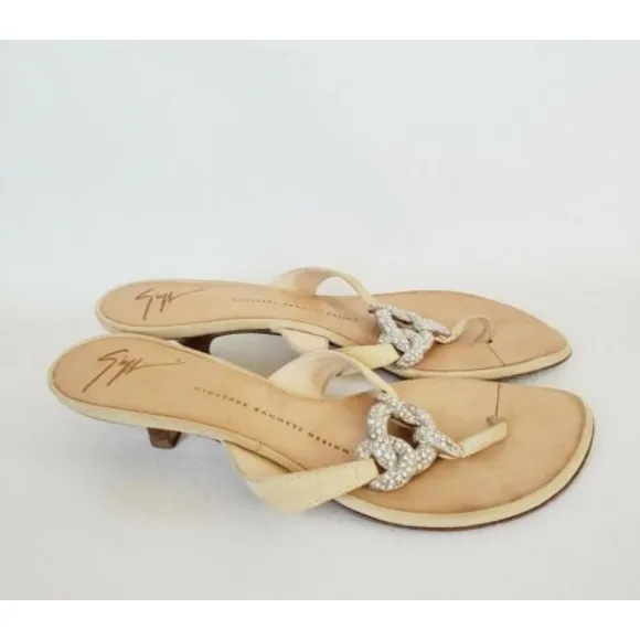 Giuseppe Zanotti Sandals Nude Suede Swarovski Crystal kitten Heel 37.5 US 6
