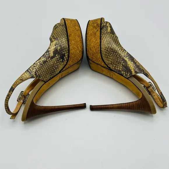 Giuseppe Zanotti Snakeskin Print Gold Peeptoe Platform Slingback Heels Size 37.5