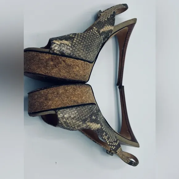 Giuseppe Zanotti Snakeskin Print Gold Peeptoe Platform Slingback Heels Size 37.5