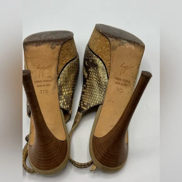 Giuseppe Zanotti Snakeskin Print Gold Peeptoe Platform Slingback Heels Size 37.5