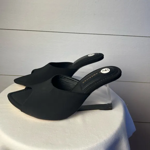 Good American Black Clear Wedge Sandals Size 7 NWOT