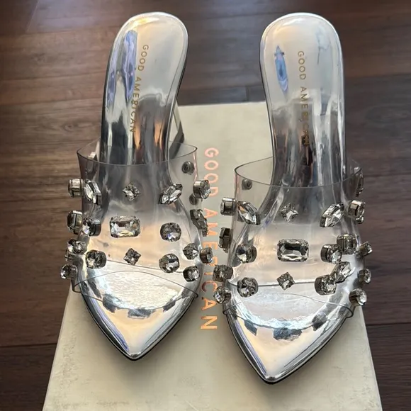 Good American NWT Jeweled Wedge Heel Silver Studded Women's Shoes w/Dust Bag.
