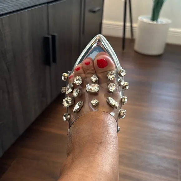 Good American NWT Jeweled Wedge Heel Silver Studded Women's Shoes w/Dust Bag.