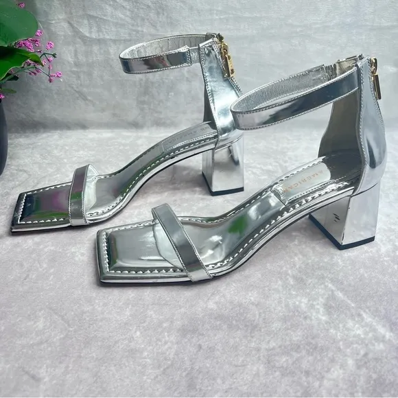 GOOD American Silver Block Heel Square Toe Ankle Strap Sandals Size 7