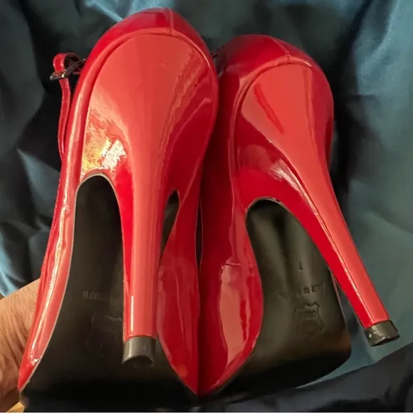 Gorgeous.Red  and Purple high heels