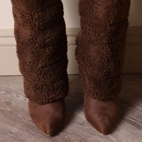 GOT YAH COVERED  Heeled  High Boots - Chocolate ( BRAND NEW !!!! )