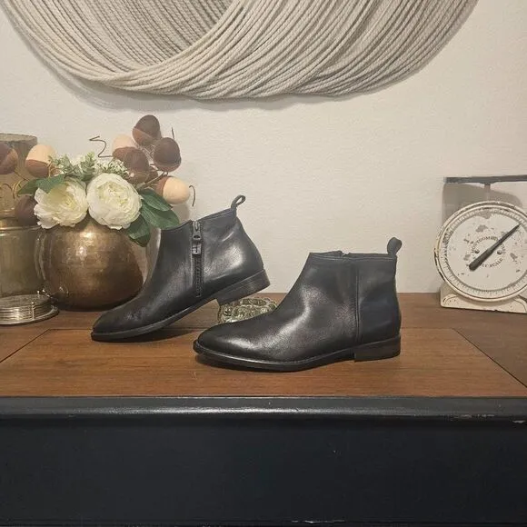Gravity Pope Ziba Ankle Boots Sz 38 (US 7.5)