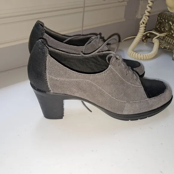 Gray and Black Suede Lace-Up Shoes