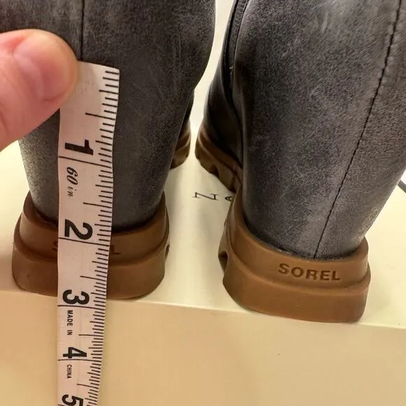 Grey Sorel distressed brushed leather hidden wedge boot size 7.5 streetwear