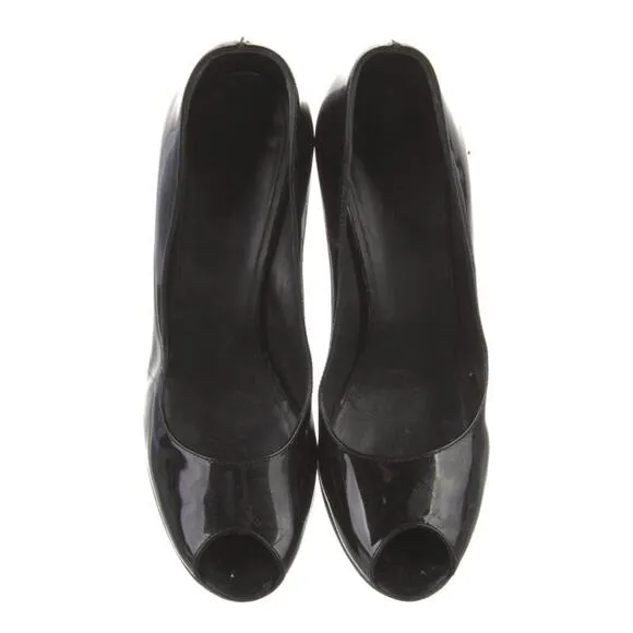 GUCCI GG Logo Black Patent Leather Peep Toe Wedge Heel Shoes Size EU 36