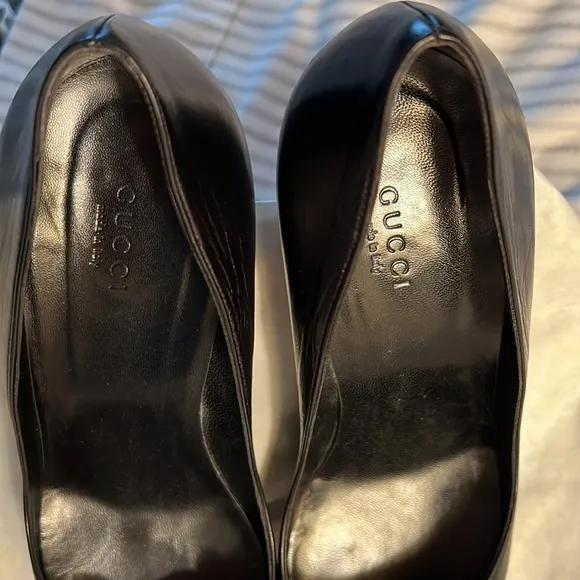 GUCCI WOMENS SHOES Size 38.5B Pumps Bamboo High Heel Black Leather Worn …